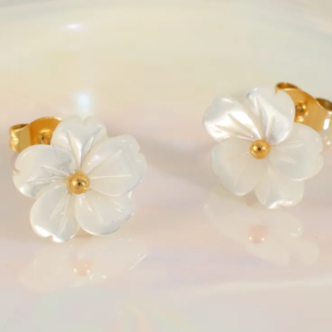 Sweet Flower Shell & Stainless Steel Ear Studs and necklace – 18K Gold Plated, Women’s